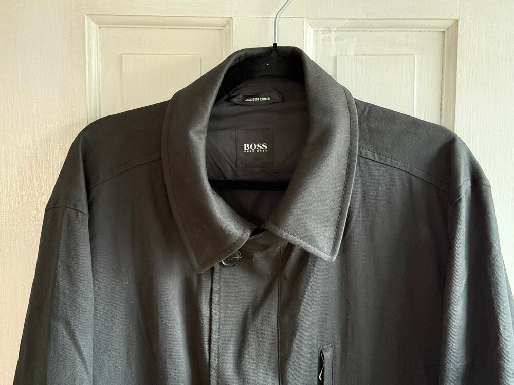 Hugo Boss "Candon" Black Cotton Overcoat - Men's Size 46R - Excellent Condition
